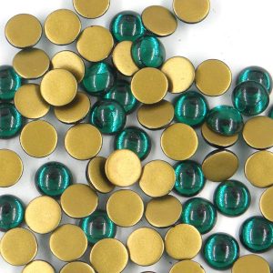 2090 9 E *** 720/360 Cabujón Swarovski liso, fondo plano, 9mm ESMERALDA